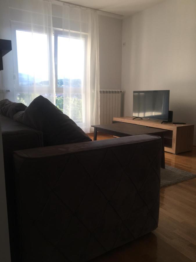 Čačak Cool Apartments With Free Parking מראה חיצוני תמונה