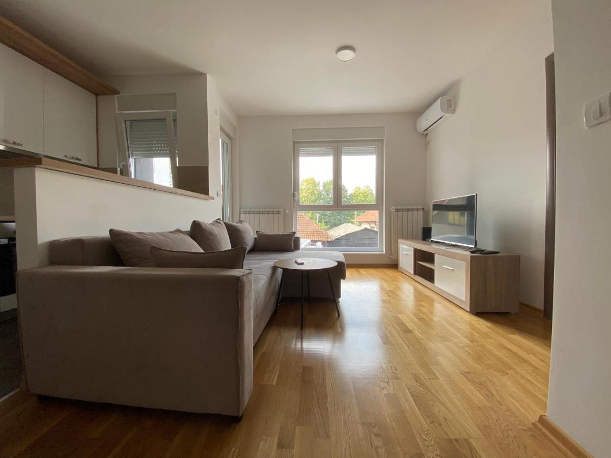 Čačak Cool Apartments With Free Parking מראה חיצוני תמונה